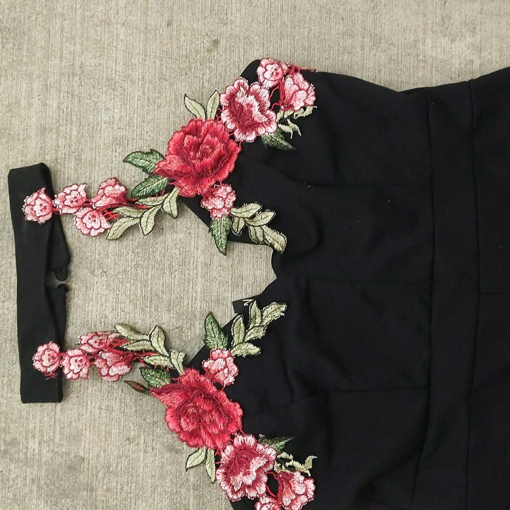 Romper - Picture 2 of 6